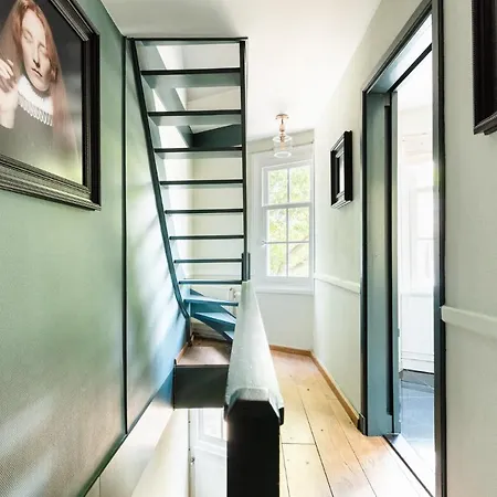 Canal Wow Casa de hóspedes 3*