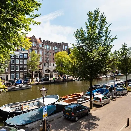 Bed & Breakfast Canal Wow Amsterdam
