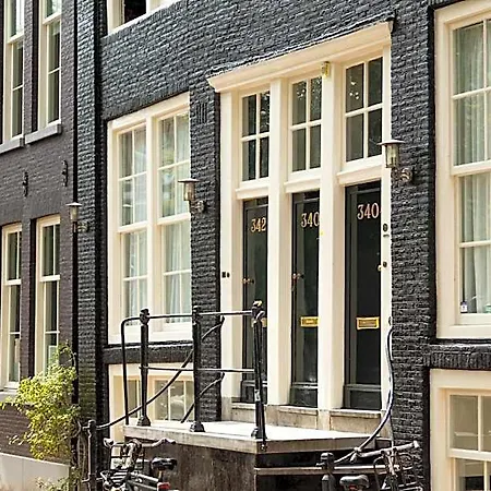 Canal Wow Guest house 3*