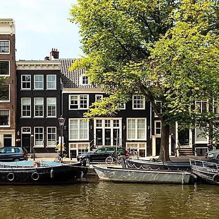 Guest house Canal Wow 3*