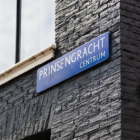 Canal Wow Amszterdam