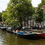 Canal Wow Pensión Ámsterdam